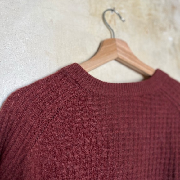 EVERLANE ReCashmere Belgian Waffle Henley in Clay Size Small - Picture 4 of 10